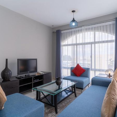 Midan Hotel Suites Маскат Экстерьер фото