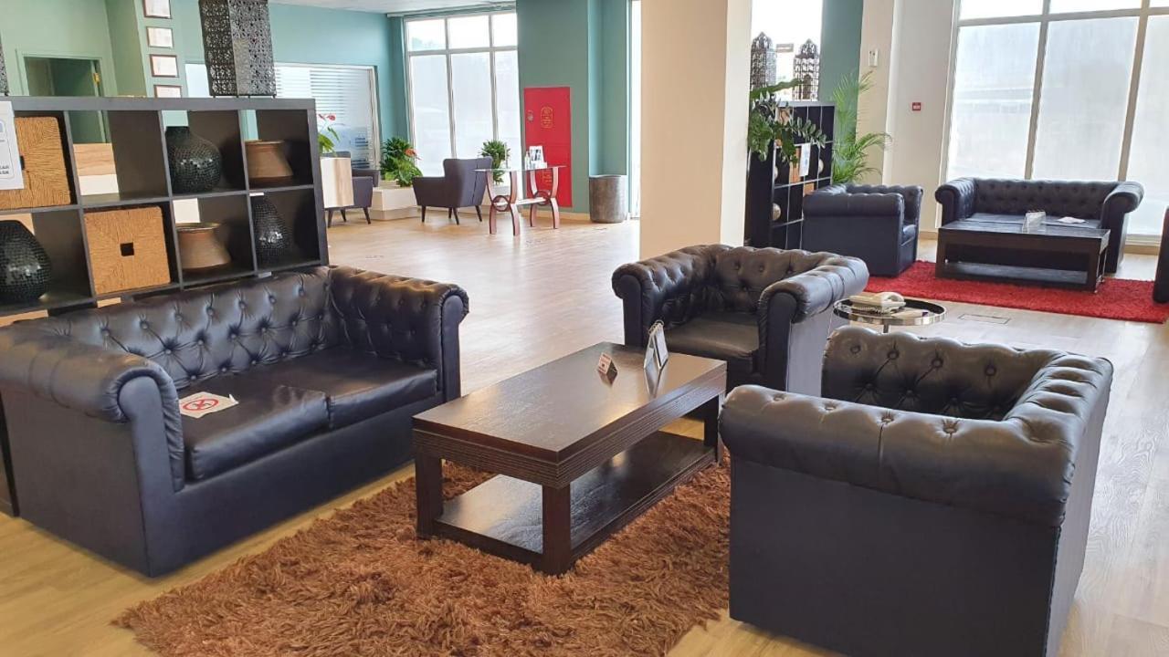 Midan Hotel Suites Маскат Экстерьер фото