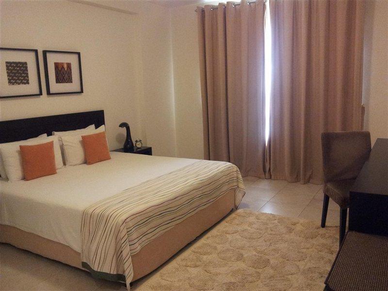 Midan Hotel Suites Маскат Экстерьер фото
