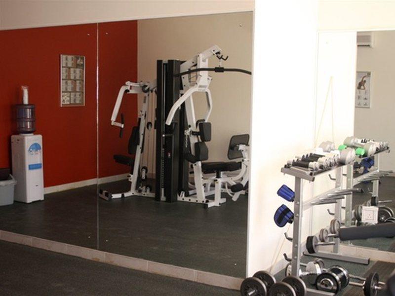 Midan Hotel Suites Маскат Экстерьер фото
